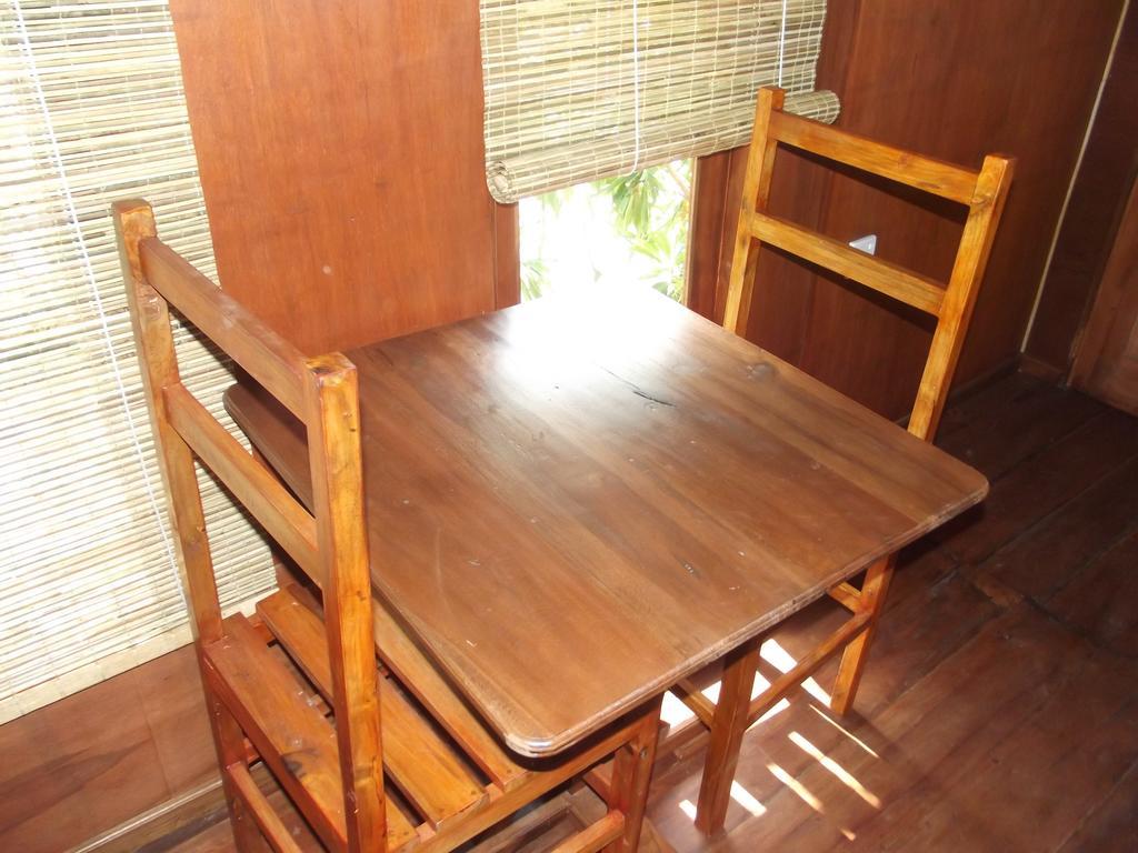 Lord Of The Forest Hotel Batticaloa Room photo